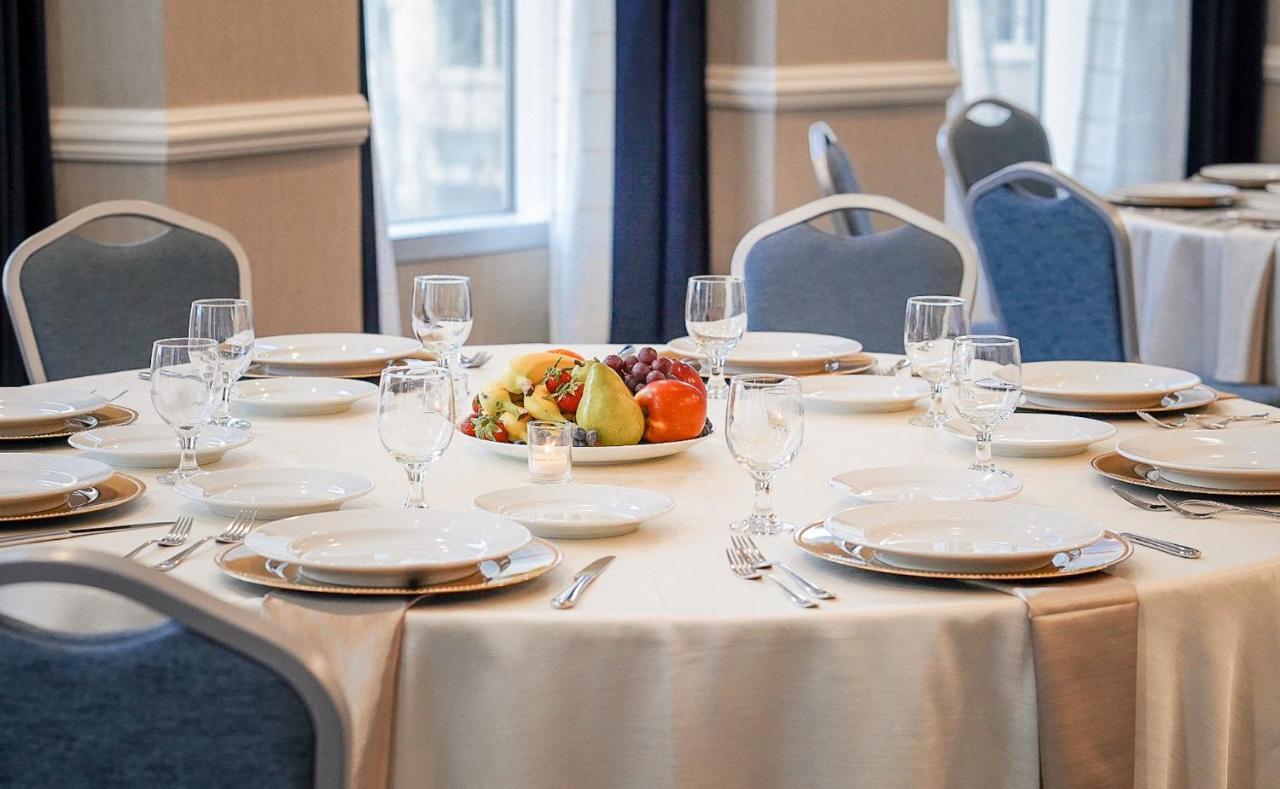 Готель Crowne Plaza Cleveland At Playhouse Square By Ihg Екстер'єр фото