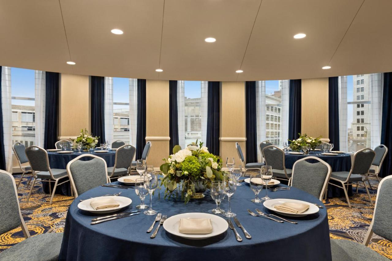 Готель Crowne Plaza Cleveland At Playhouse Square By Ihg Екстер'єр фото